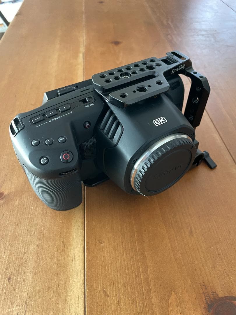 希少BMPCC6K TITLA モニターフリップver