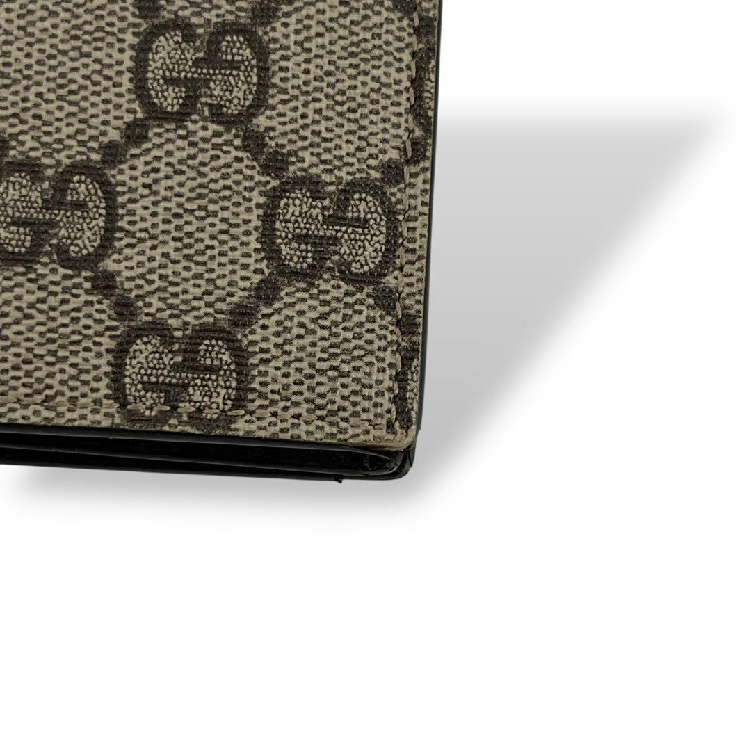 グッチ　GGスプリーム　二つ折り財布　コンパクト財布　ミニ財布　ベージュ　PVC