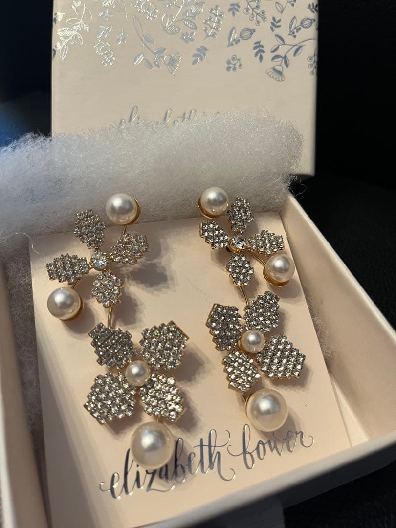 【最終お値下げ】エリザベスバウアーJune Bud Pearl