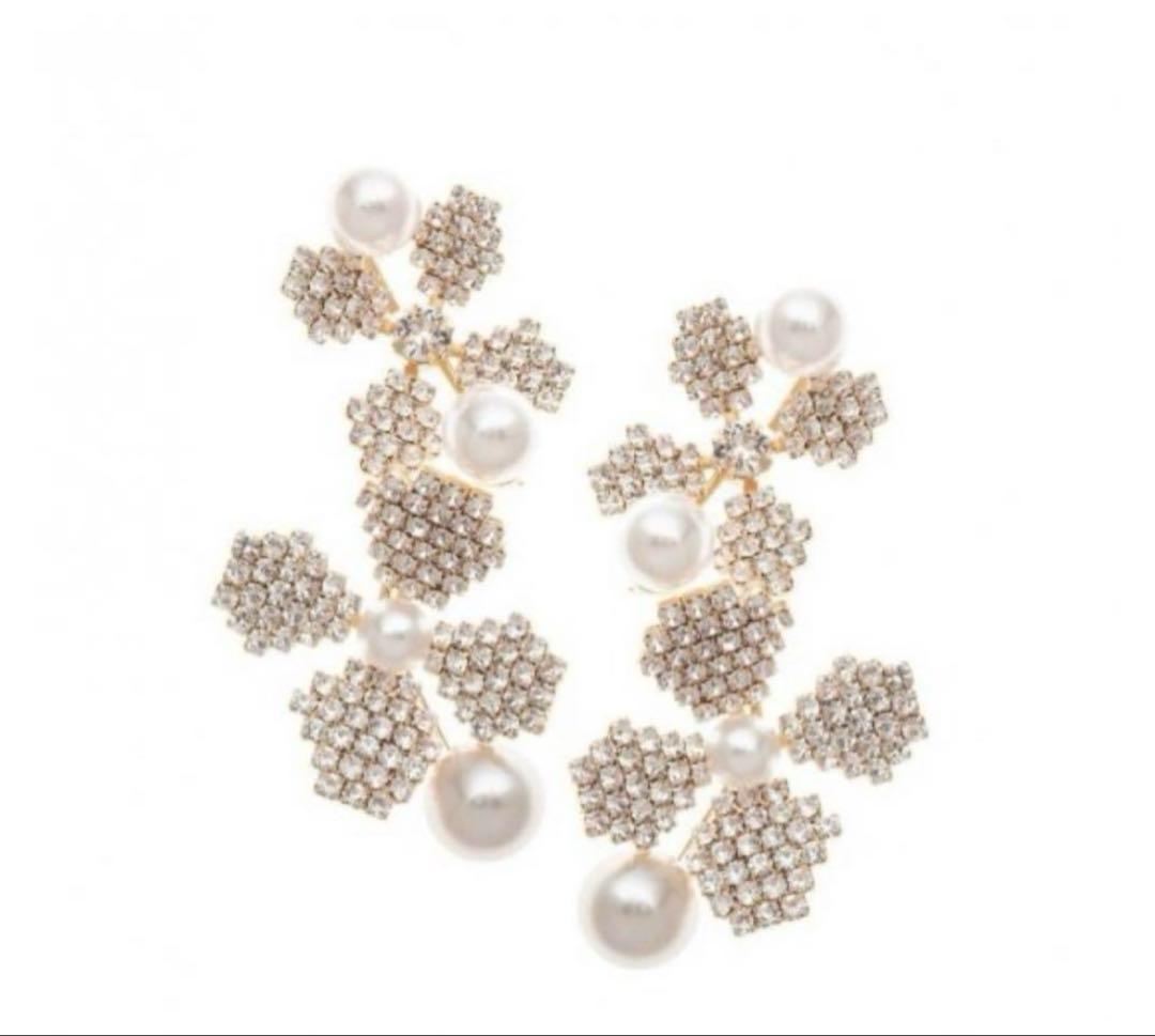 【最終お値下げ】エリザベスバウアーJune Bud Pearl