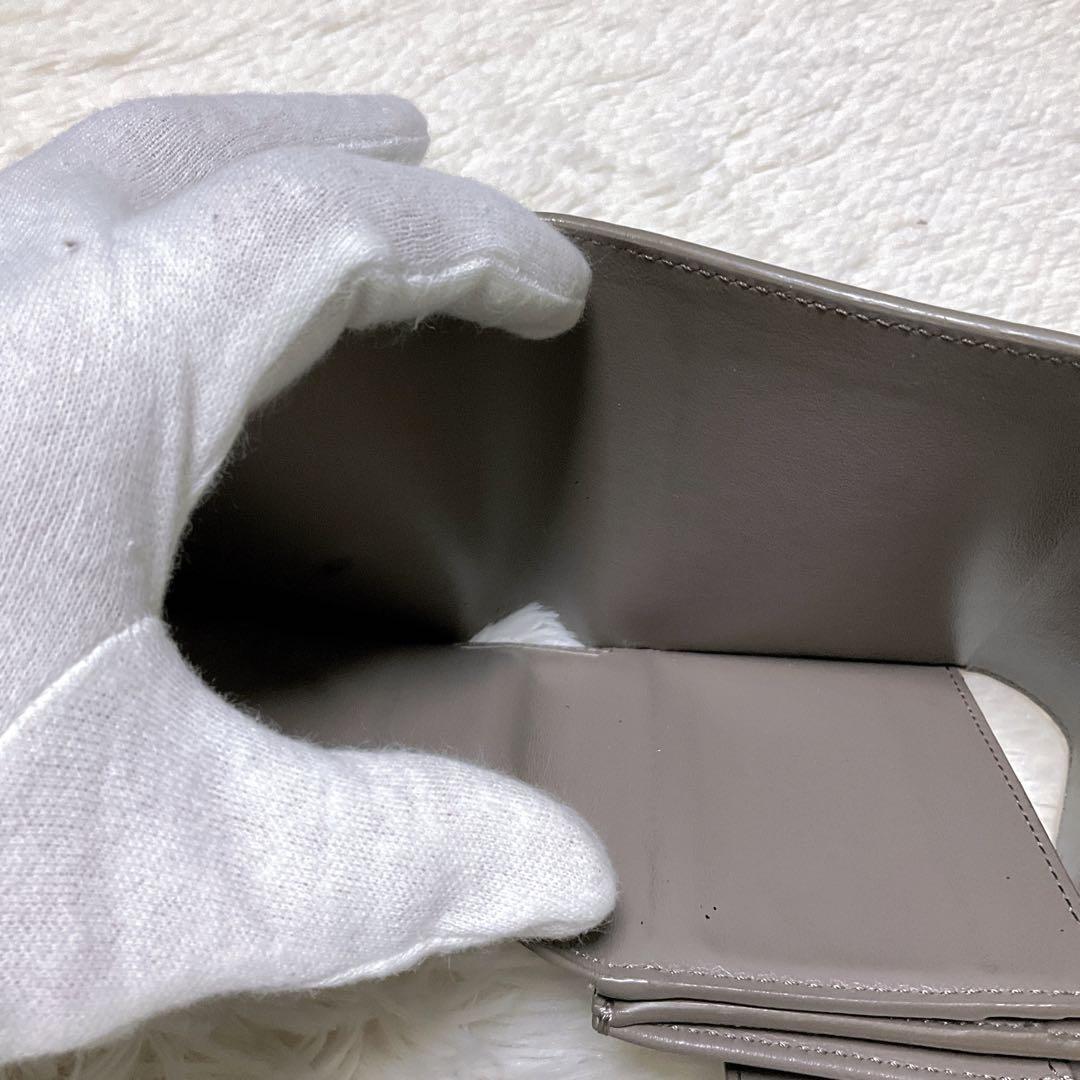 ♡正規品♡セリーヌ 三つ折り財布 トリオンフ スモールウォレット レザー グレー