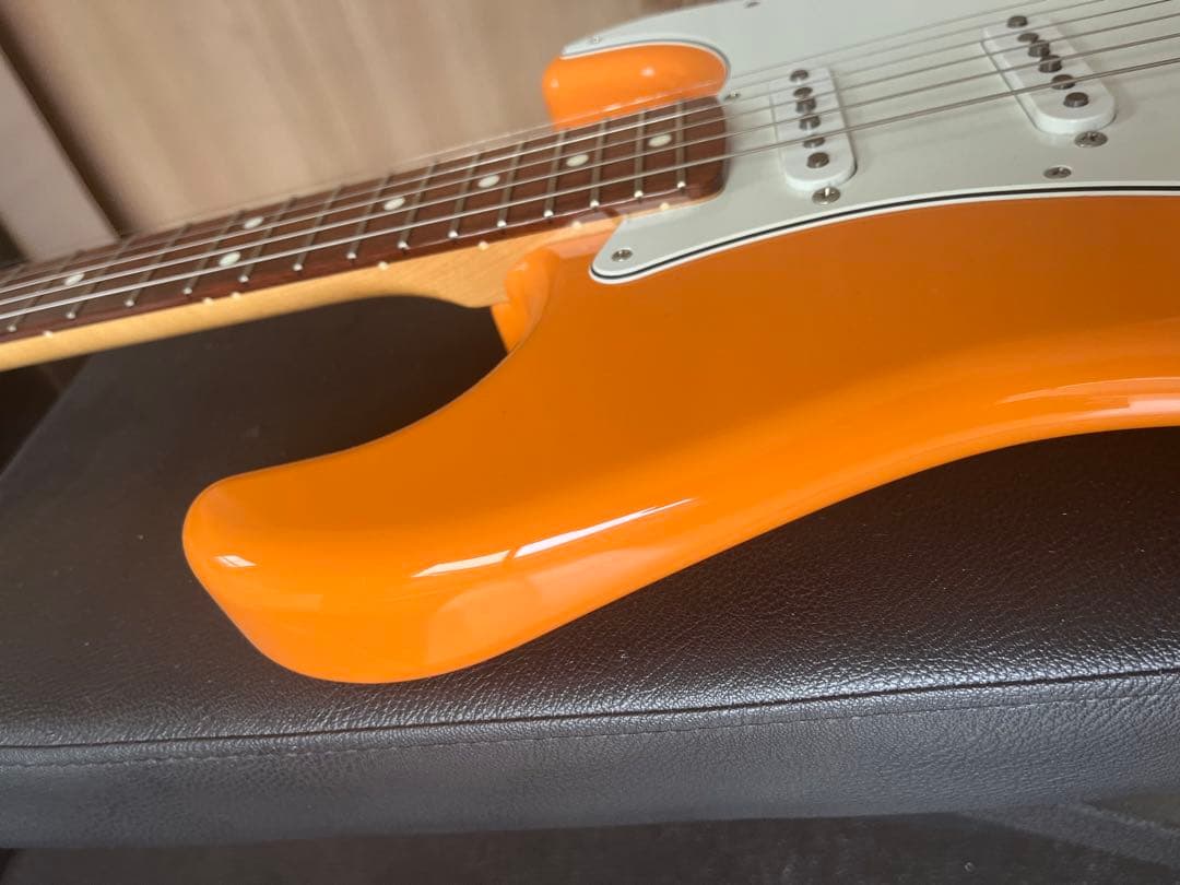 Fender ストラトキャスター　Capri Orange