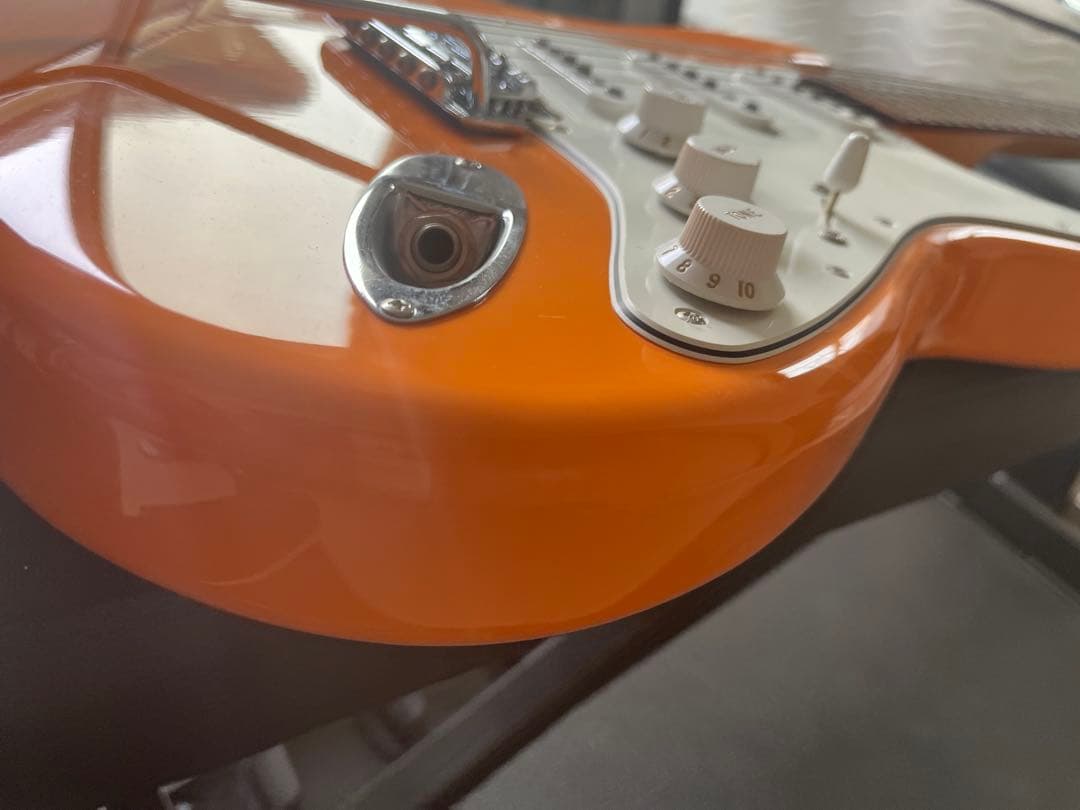 Fender ストラトキャスター　Capri Orange