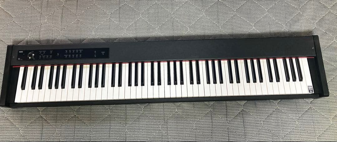 【送料込み】KORG D1 電子ピアノ 88鍵盤 キーボード 純正付属品付き