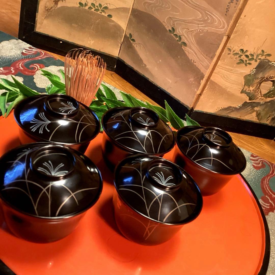 Ａ1019木製輪島塗椀　懐石道具　黒塗　秋草蒔絵　箸洗　小吸い物　　5客