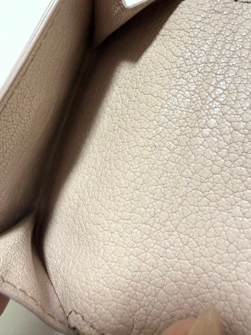 miumiu マドラスパール 三つ折財布