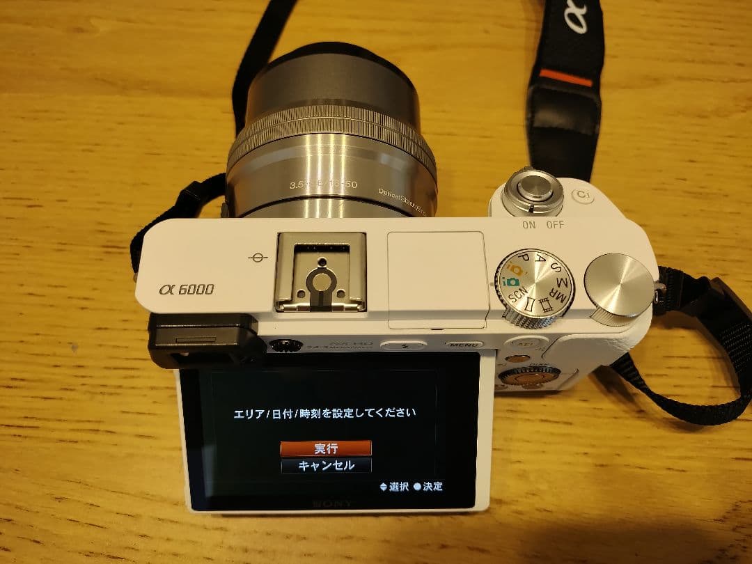 Sony α6000 ミラーレス一眼カメラ