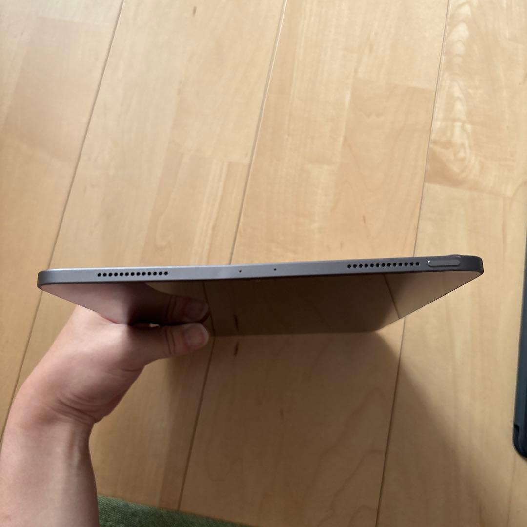 iPad Pro 11インチ Wi-Fi smart keyboard付き