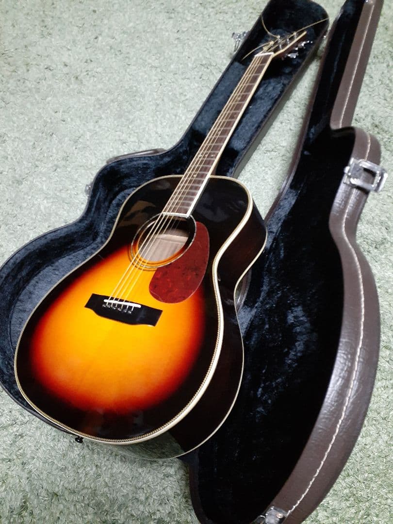 ヤイリギターケース付き　ジャンク修理済み　さユり楽譜