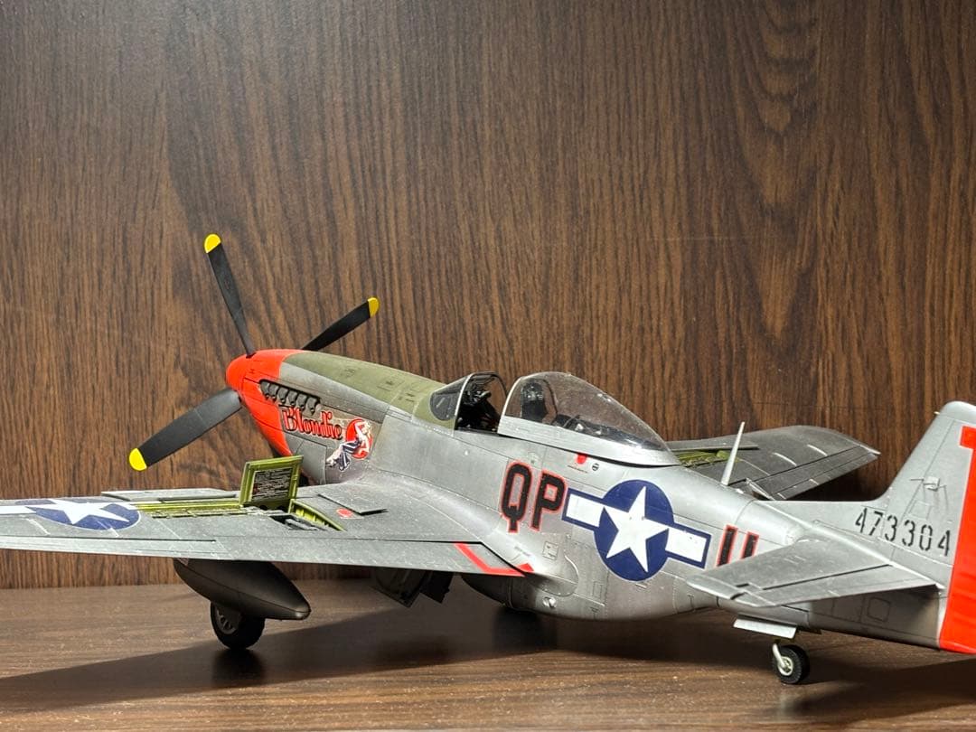 タミヤ 1/32 P-51D マスタング　アメリカ軍　戦闘機　プラモデル　完成品