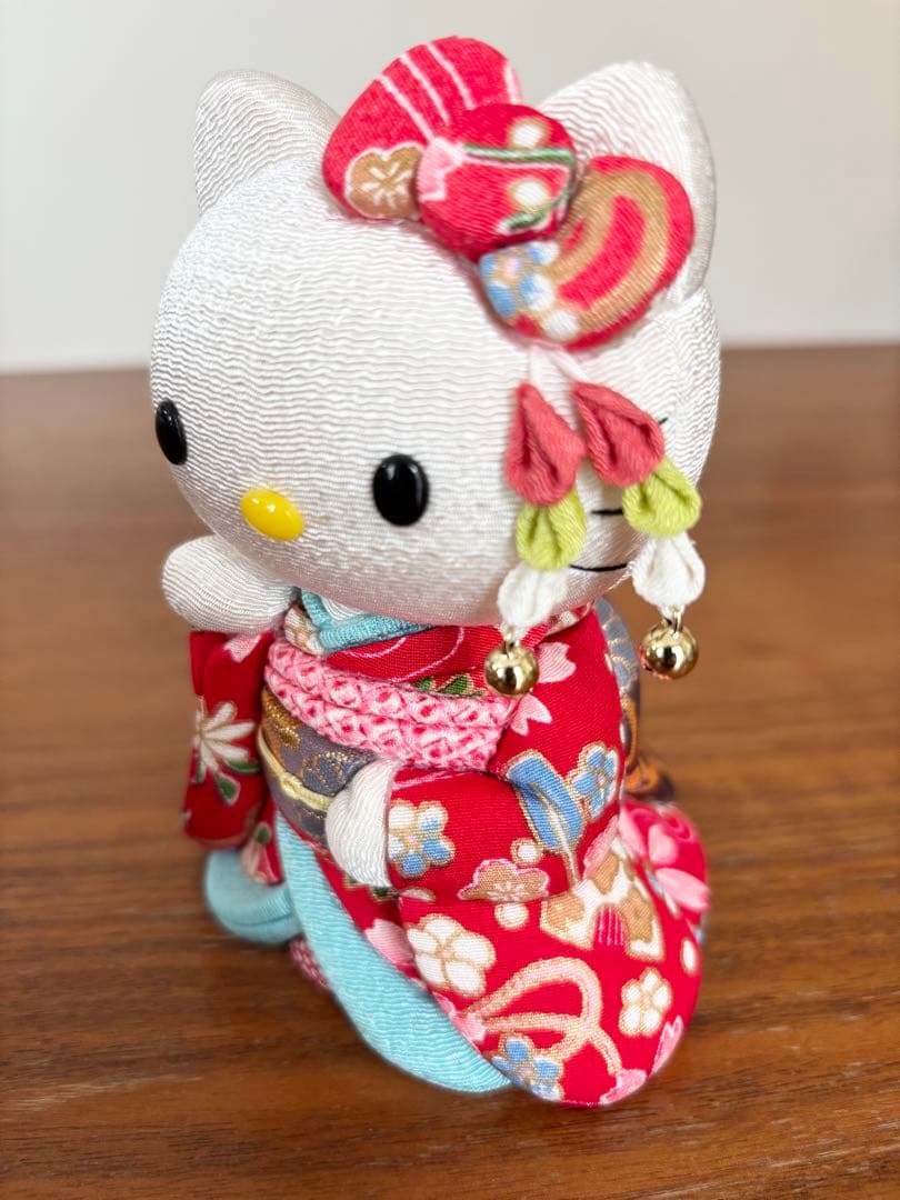 【新品】招き猫　キティー　キティーちゃん　舞妓　コラボ人形　柿沼東光