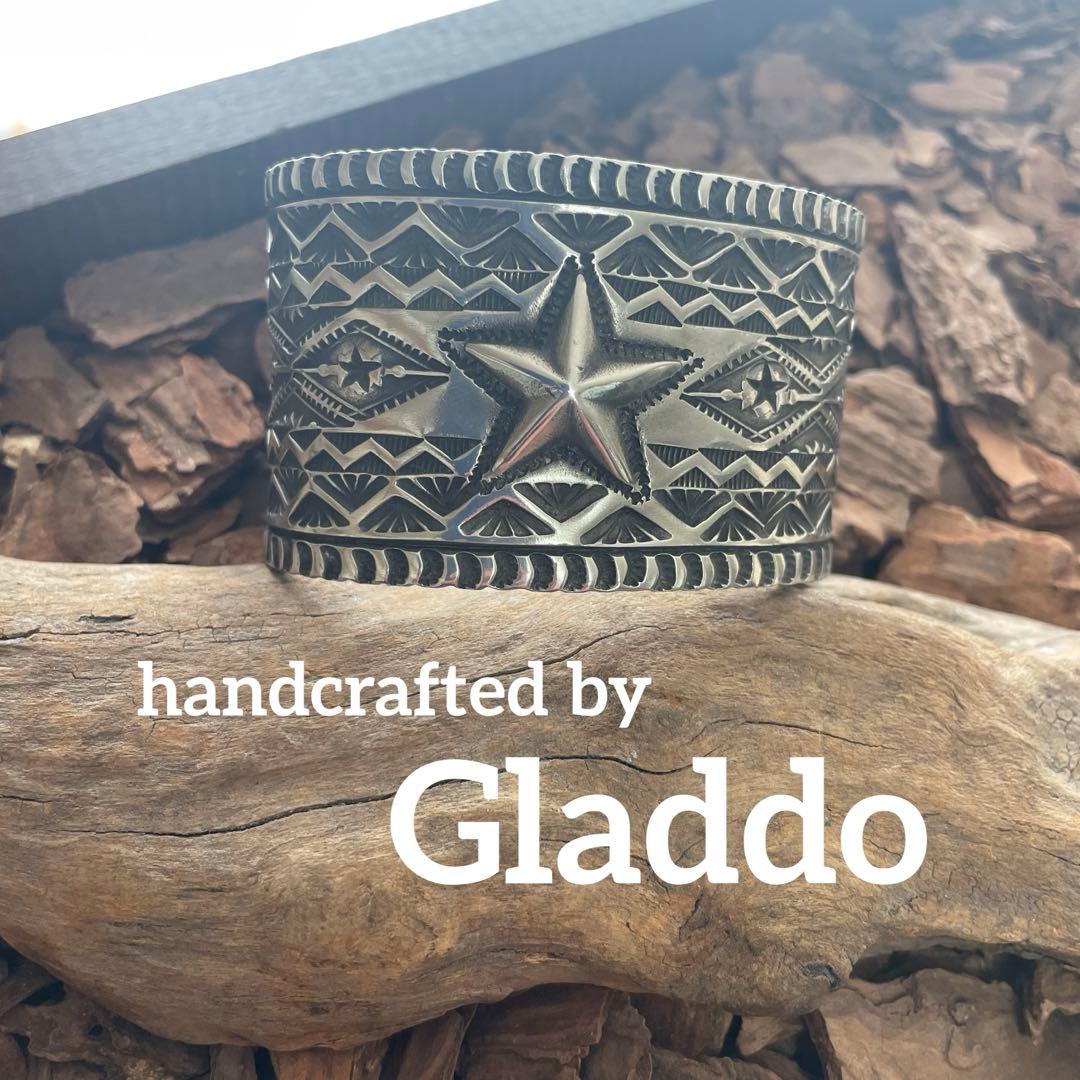 スターワイドバンプアウト　腕周り17.5cm