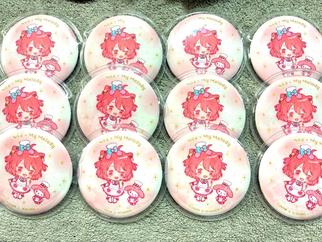 カラフルピーチ　のあ　サンリオ　コラボ　缶バッチ　12個