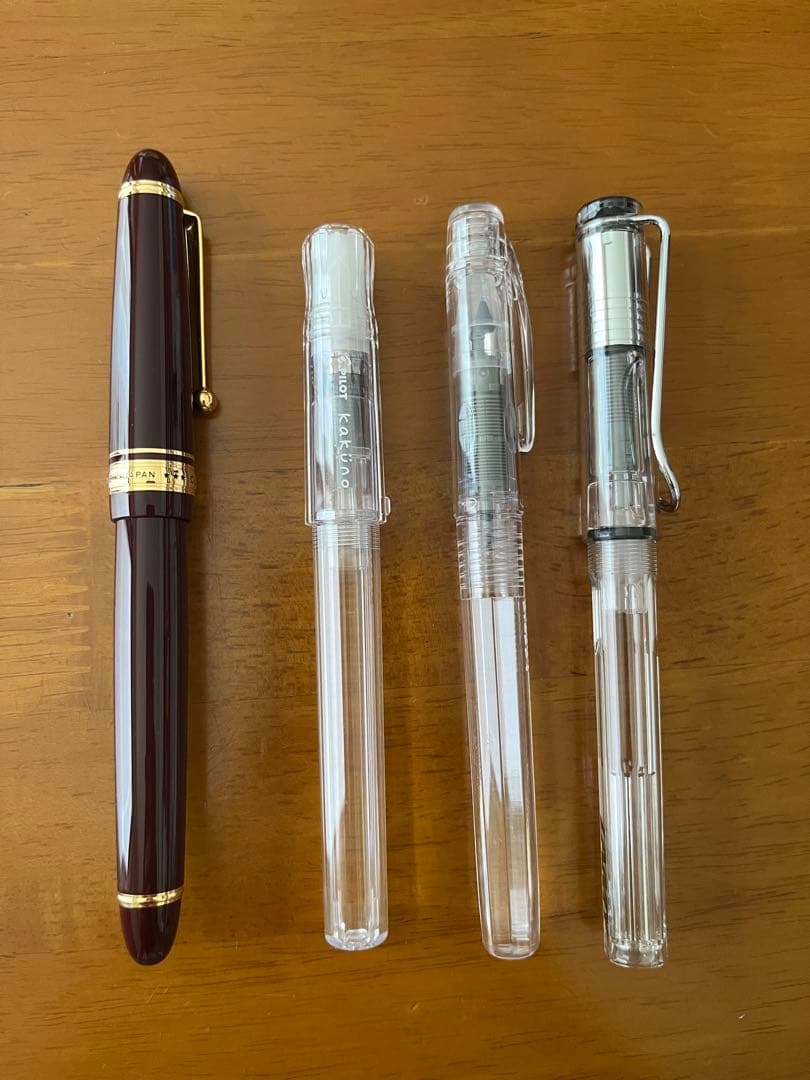 パイロット　万年筆　カスタム743 ディープレッド　字幅:細字(F)