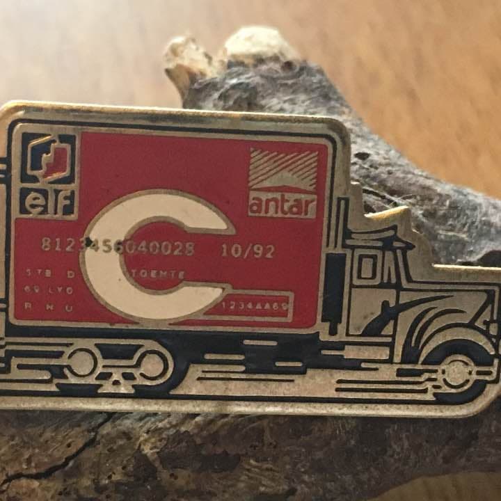 ピンバッジ NHL elf c antar アイスホッケー ジャスティンビーバー