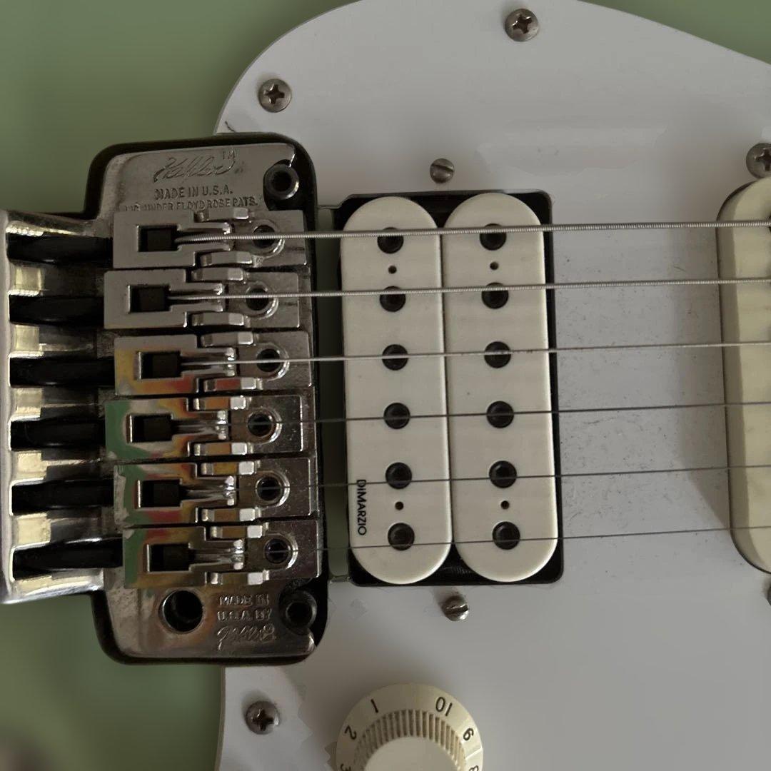 Fender JAPANストラトキャスター ＳＴＲ？フジゲン製ハードケース付き