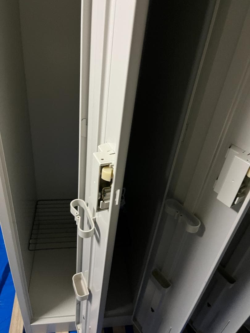 4人用オフィスロッカー　説明書　鍵×各2本付　最終お値下げ！