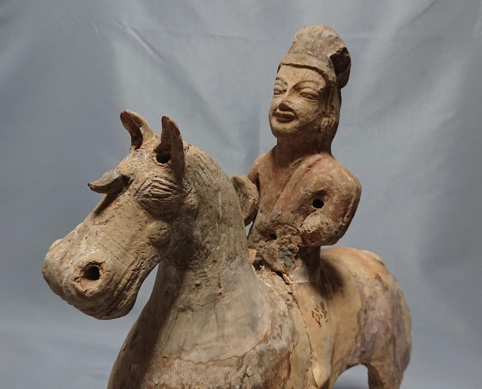 コレクター収集品　東漢時代　加彩　騎馬　陶俑　37cm