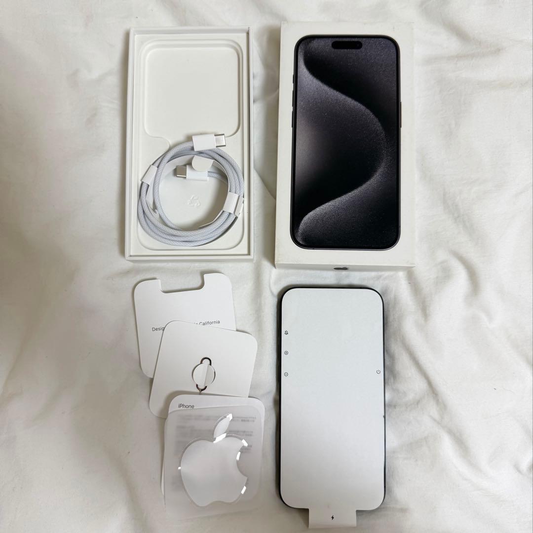 iPhone 15 Pro 本体