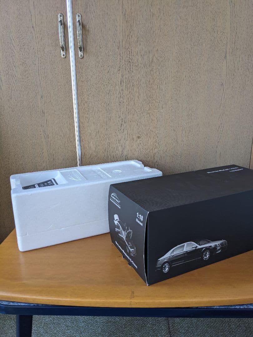 自動車 ALMOST REAL1/18 Mercedes-Maybach S-Class