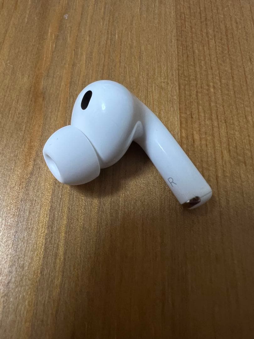 AirPods Pro 3/ 正規品　右耳のみ(A3063)