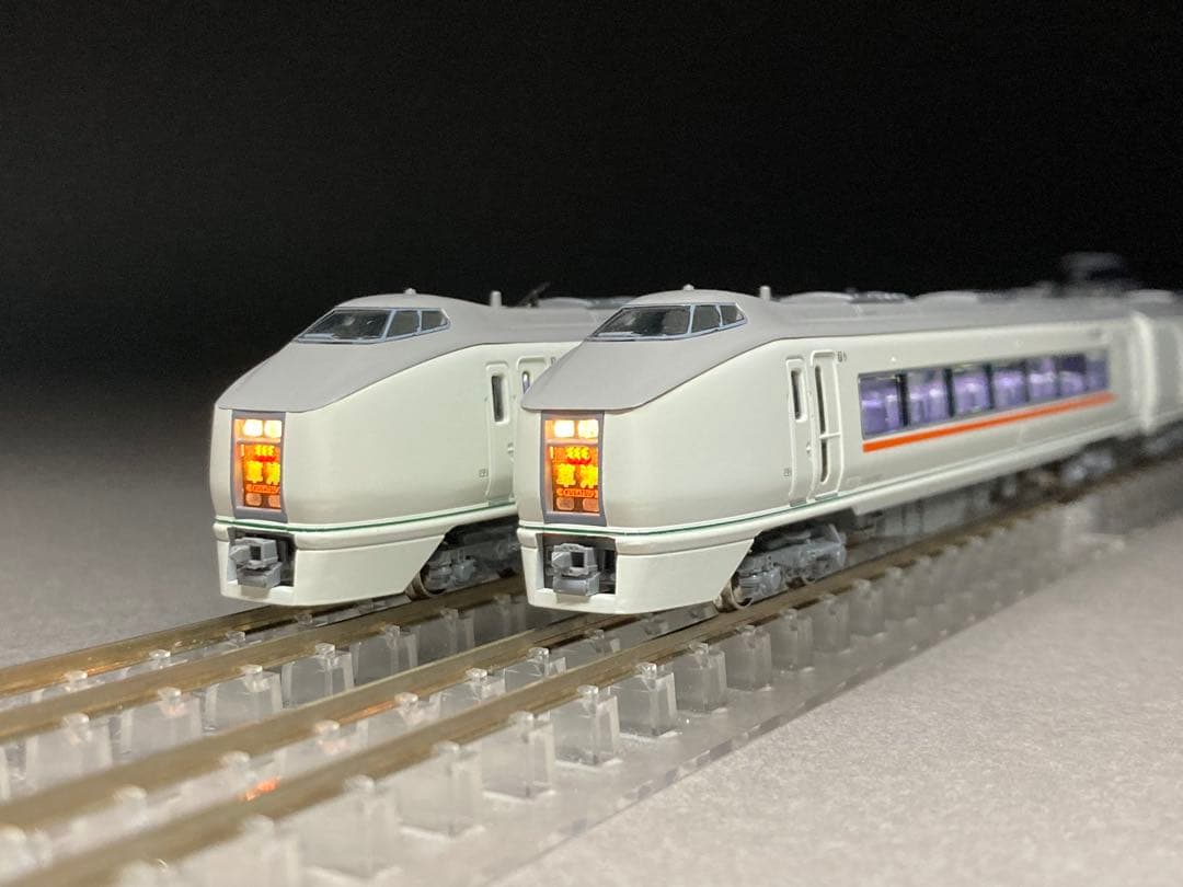 室内灯付 小加工品 651系1000番台タイプ 特急草津 KATO 10-959