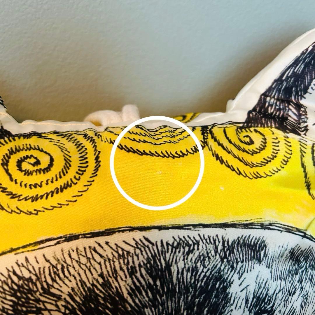 ヒグチユウコ ネコリョーシカ クッション 特大