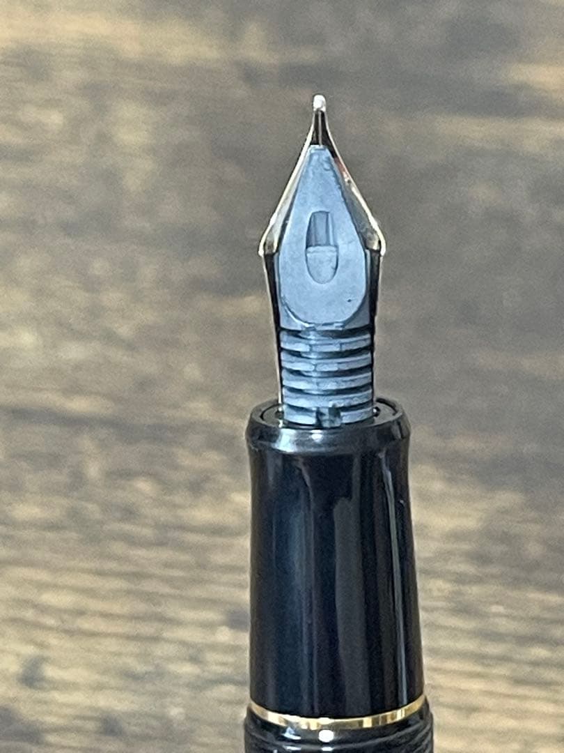 新品未使用　2015年製　SMニブ (中字軟)　74 14金　ゴールド　万年筆