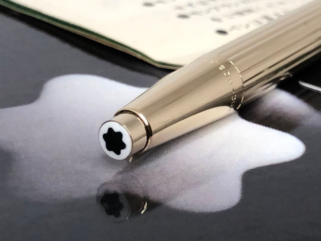 ⭐️金運を呼ぶ黄金の総金張りモンブラン⭐️ノブレスNo1547⭐️稀少価値有る0,9㍉
