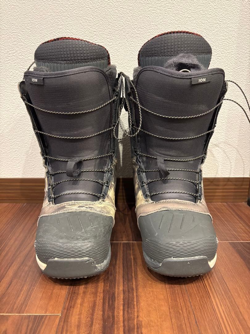 まんばん　BURTON ION AF アイオン　7インチ 25.０cm