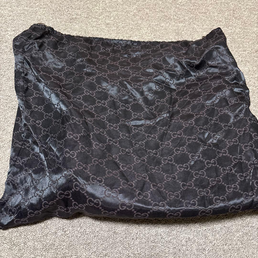 GUCCI スーキー GG柄 ワンショルダー　シルバー　中古