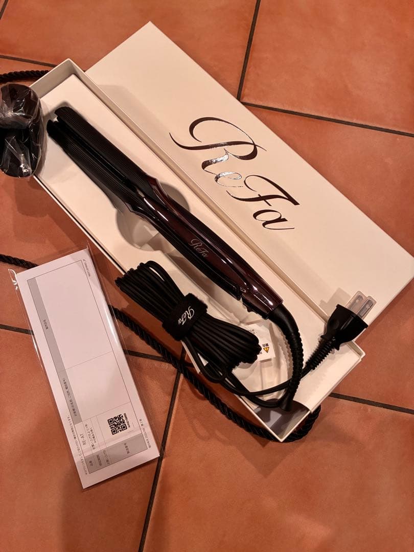 ReFa リファストレートアイロンプロ（ブラック）RE-AT-03A