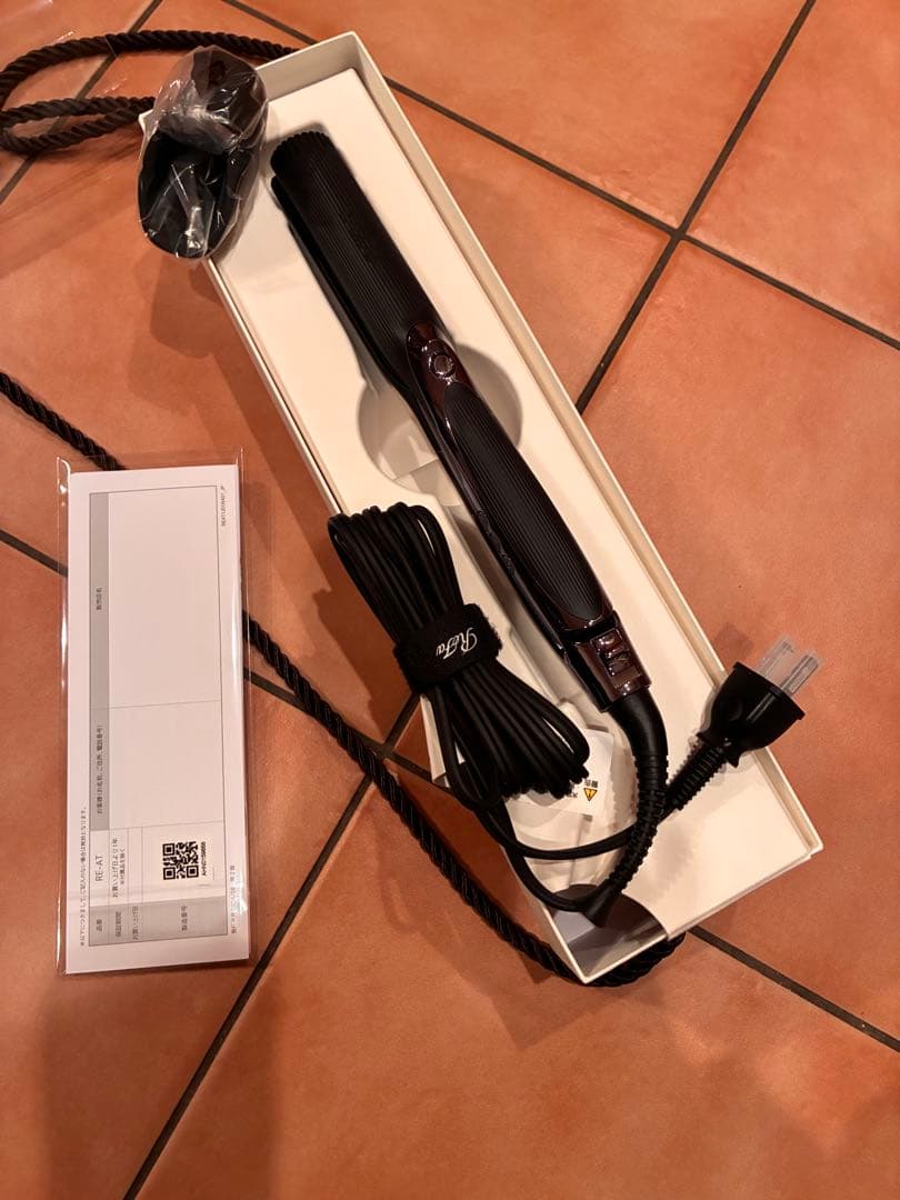 ReFa リファストレートアイロンプロ（ブラック）RE-AT-03A