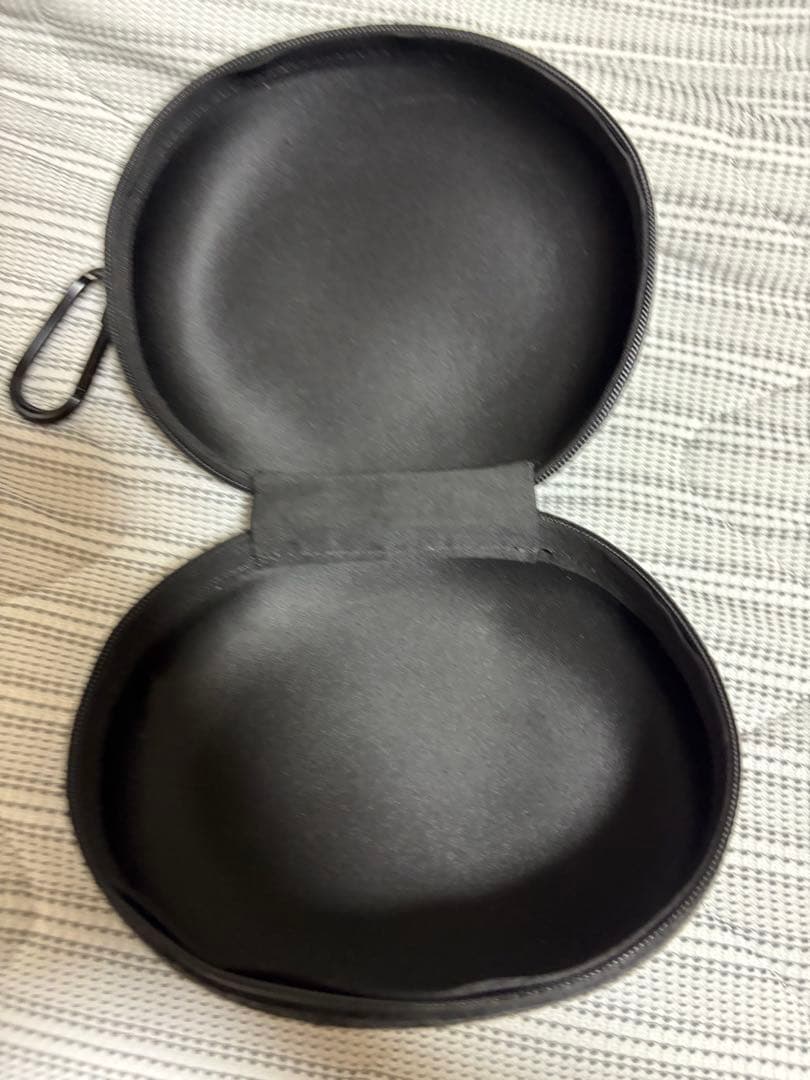 Beats solo pro Red ヘッドホン