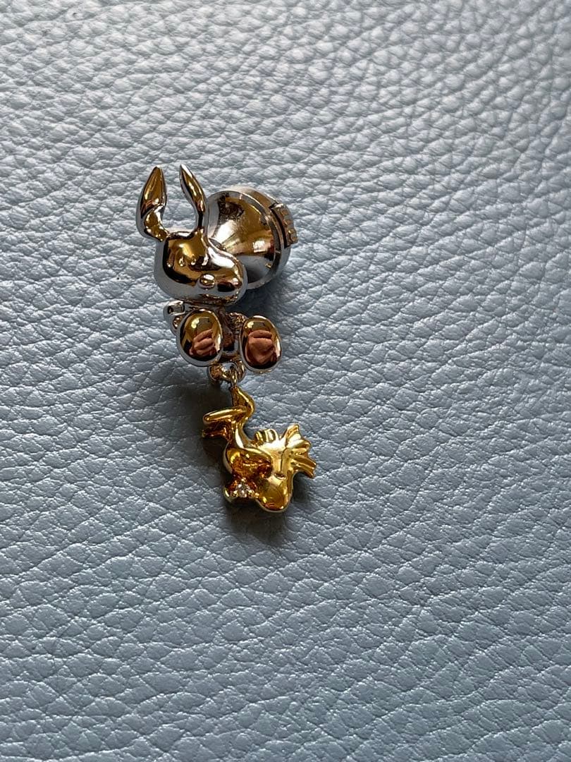 スヌーピー&ウッドストック　ピンブローチ　銀　ダイヤモンド