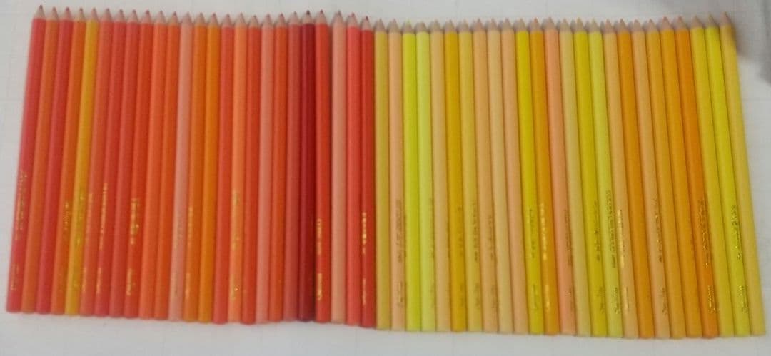 の*中様 収納棚付き　フェリシモ500色 色鉛筆