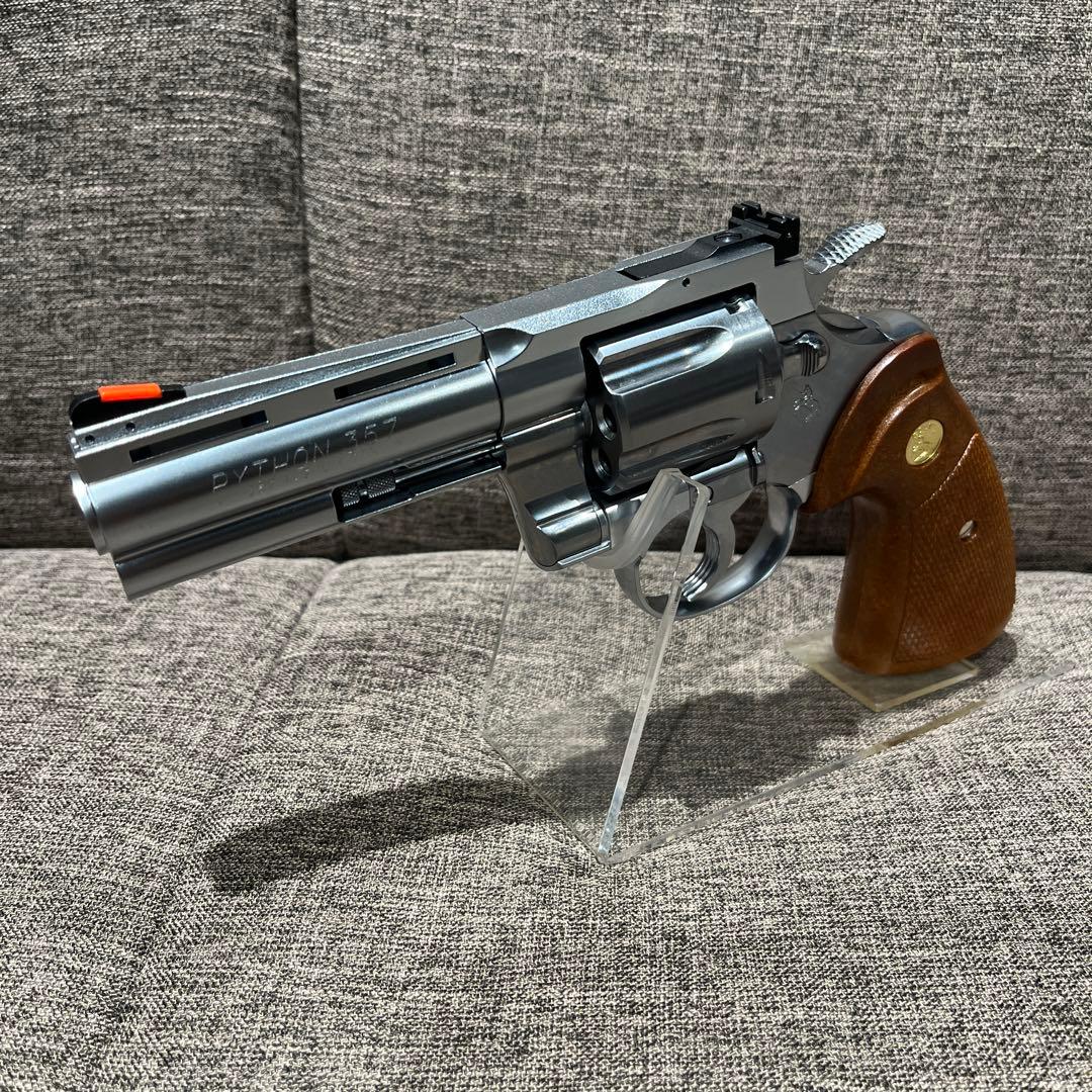タナカ COLT PYTHON.357 MAGNUM R-model 4インチ