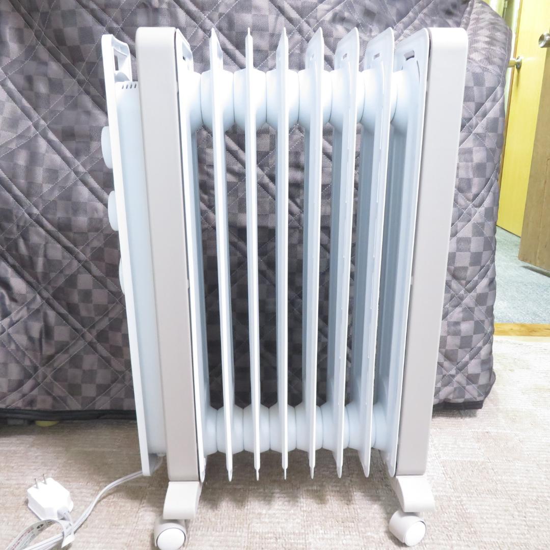 美品　デロンギ ヴェルティカルド RHJ21F0812-WH オイルヒーター