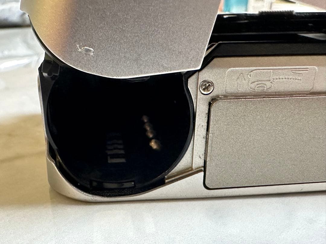 【ジャンク】FUJIFILM tiara Ⅱ フィルムカメラ