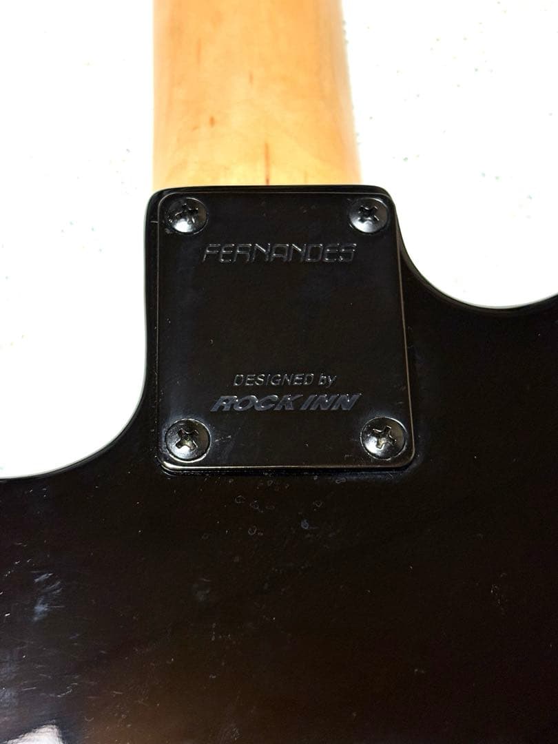 FERNANDES フェルナンデス ストラトキャスター タイプ ブラック