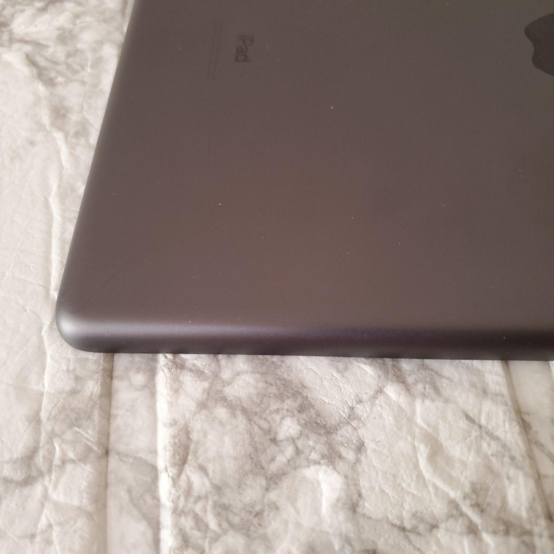 238 iPad 7世代 128GB SIMフリー スペースグレイ