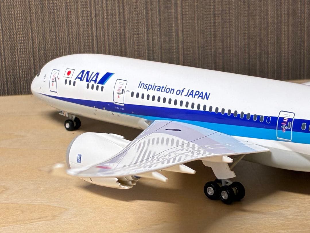 希少品 全日空商事 1/200 Boeing787-8 国内線仕様 IOJロゴ
