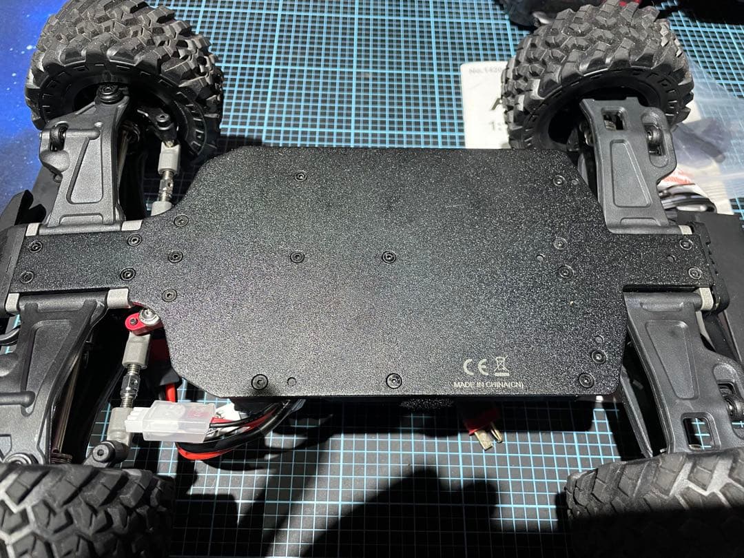 Anglis 様　HyperGo MJX 14209 ブラシレス led 他