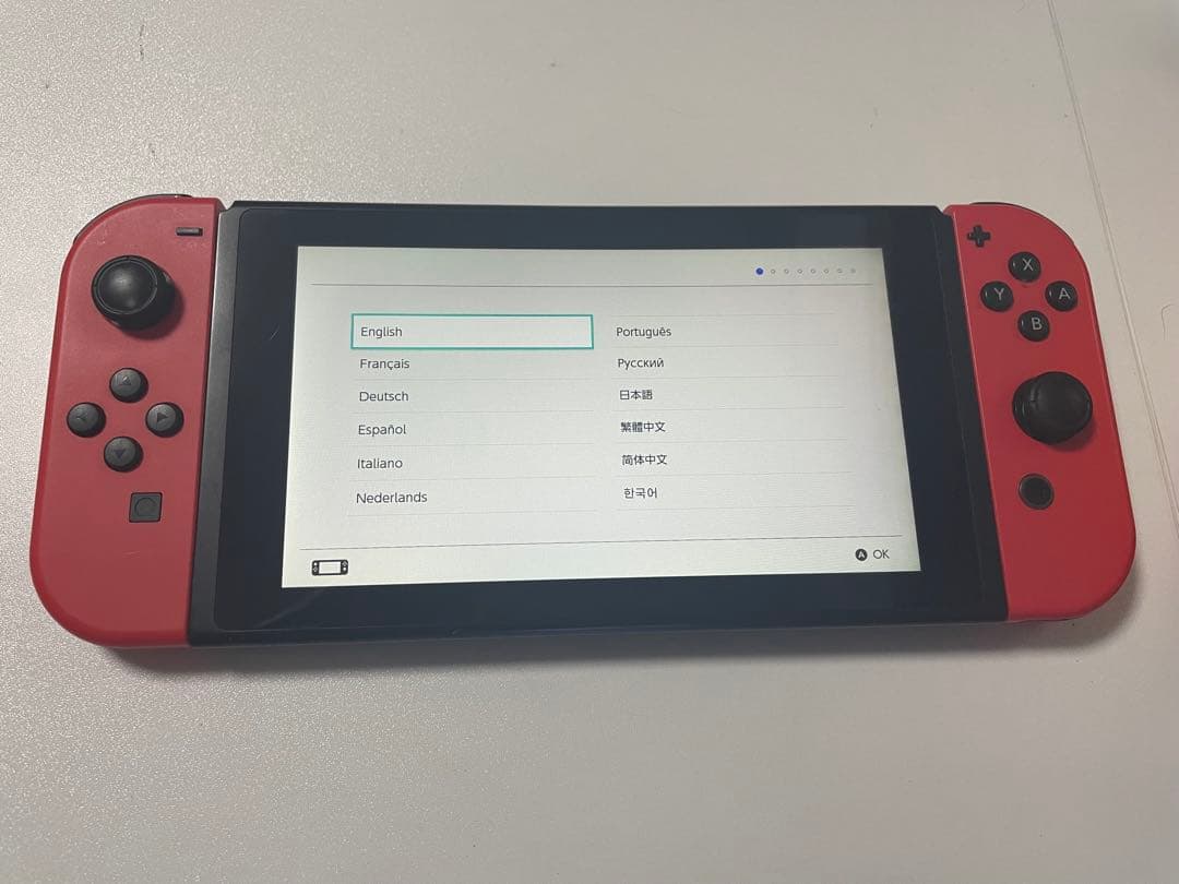 Nintendo Switch 本体 赤　マリオレッド