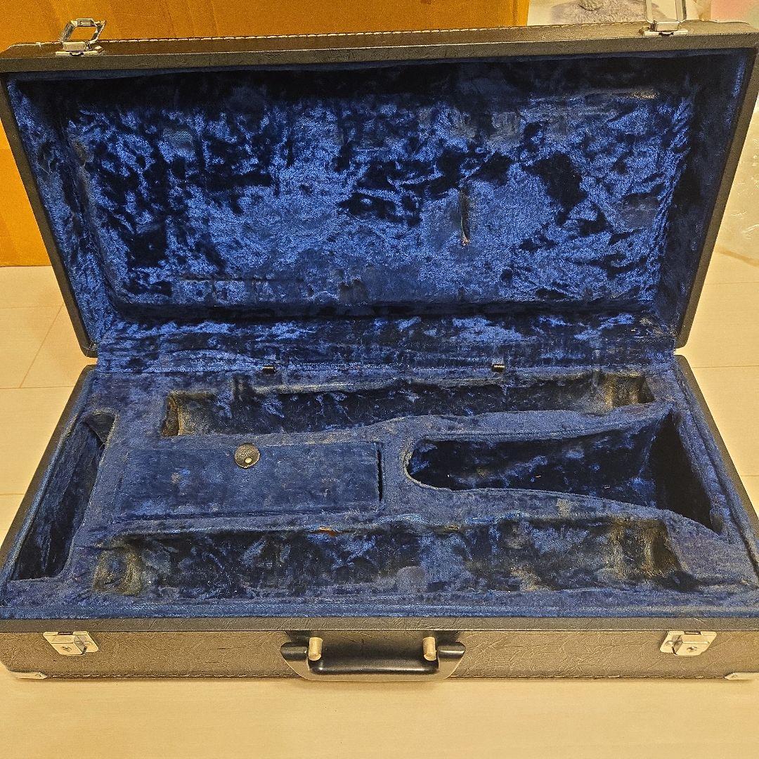 Noblet バスクラリネット ケース付き