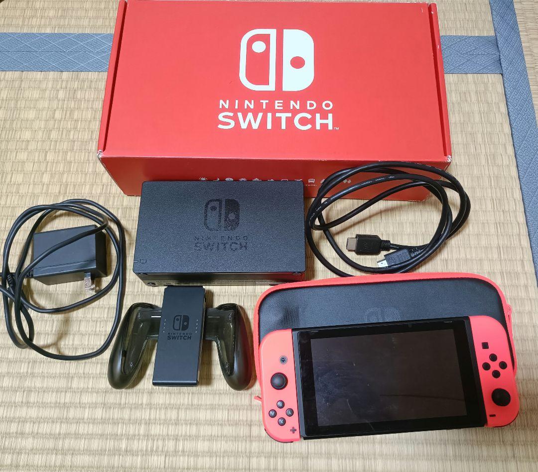 Nintendo Switch 赤 Joy-Con 本体