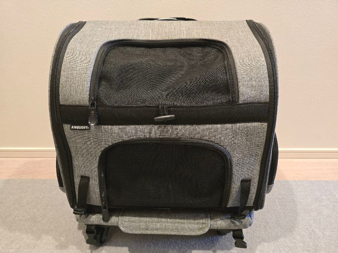 AIRBUGGY FITT　エアバギーフィット　色:アースグレー