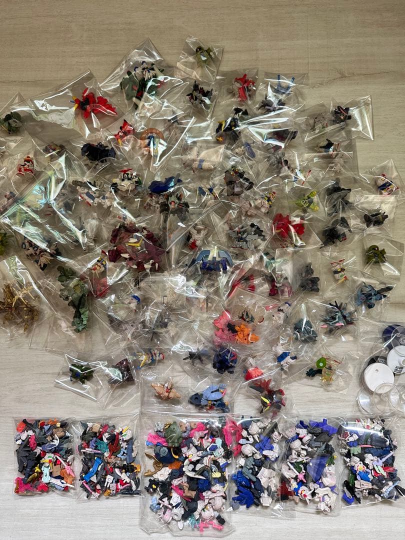 690機体以上のジャンクパーツブックレットセット　SDガンダムフルカラーガチャ