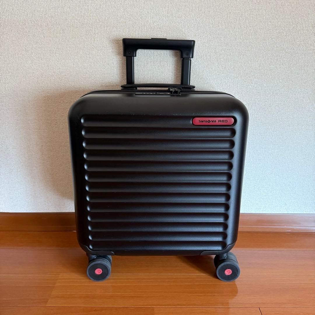 サムソナイト Samsonite スーツケース　機内持ち込みTOIIS C 黒