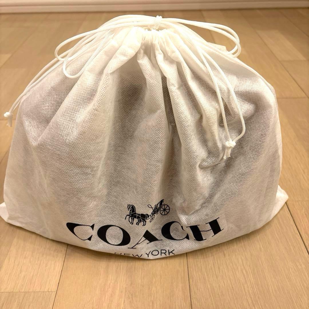 コーチ　ショルダーバッグ　ベージュ